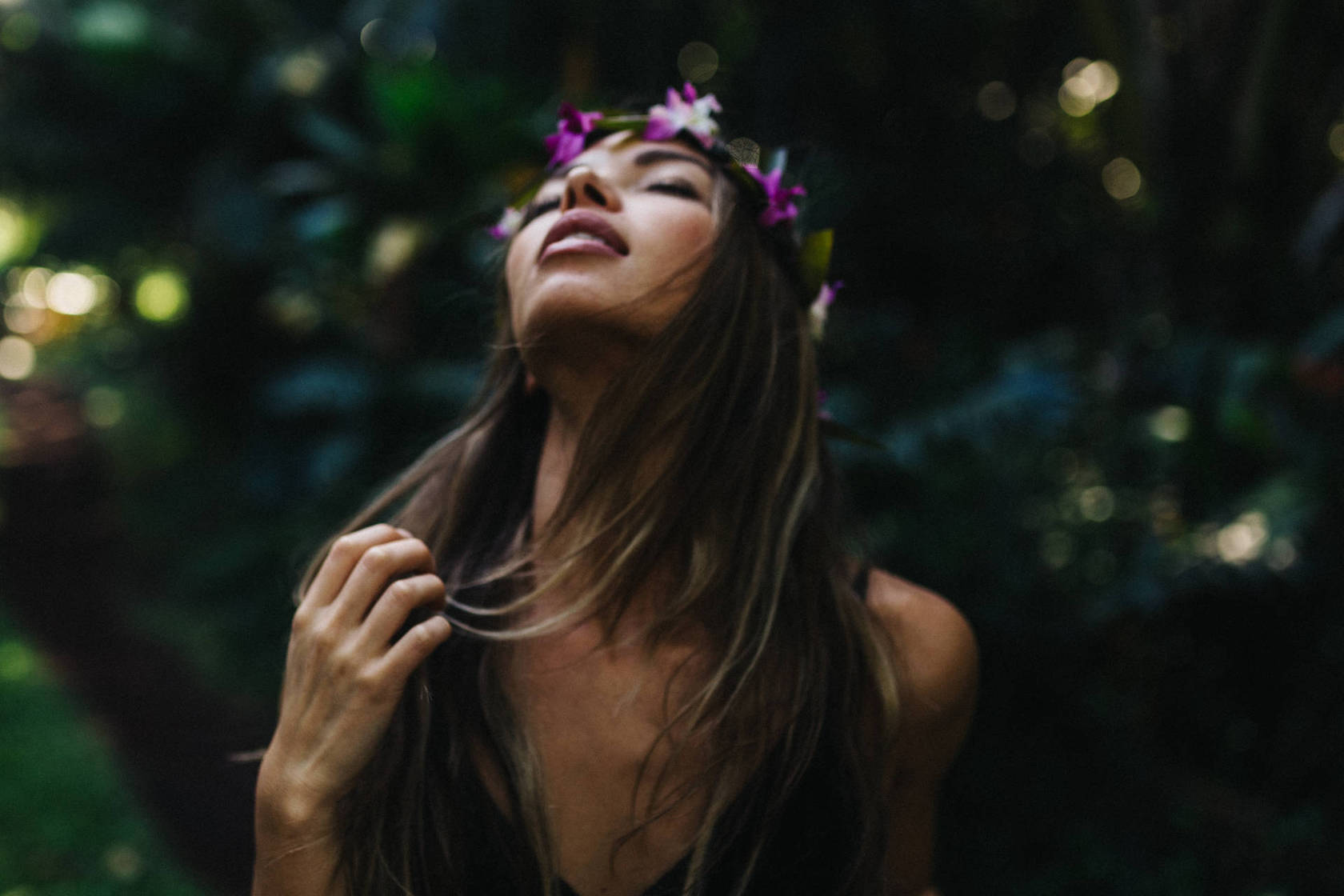 5 Coldplay Songs to Listen to Before Their ‚Music of the Spheres‘ Concert at the Philippine Arena 5 Coldplay Songs to Listen to Before Their ‚Music of the Spheres‘ Concert at the Philippine Arena